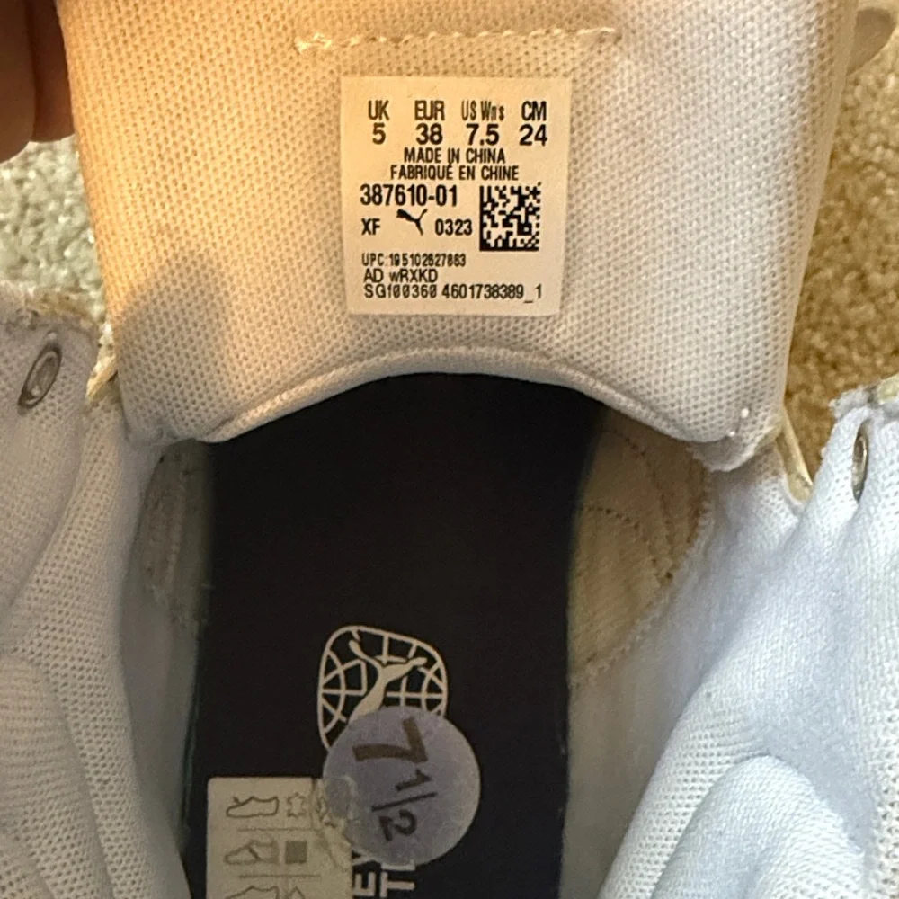 Puma White and Black High-top Sneakers - Picture 2 of 4